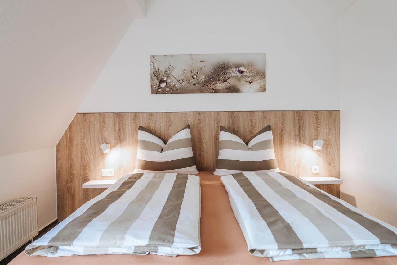 Xxl Ferienhaus Goldberger See - Sauna - 16 Personen Exterior photo