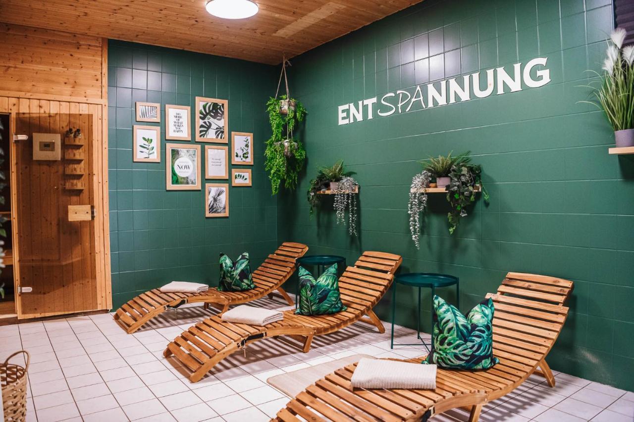 Xxl Ferienhaus Goldberger See - Sauna - 16 Personen Exterior photo
